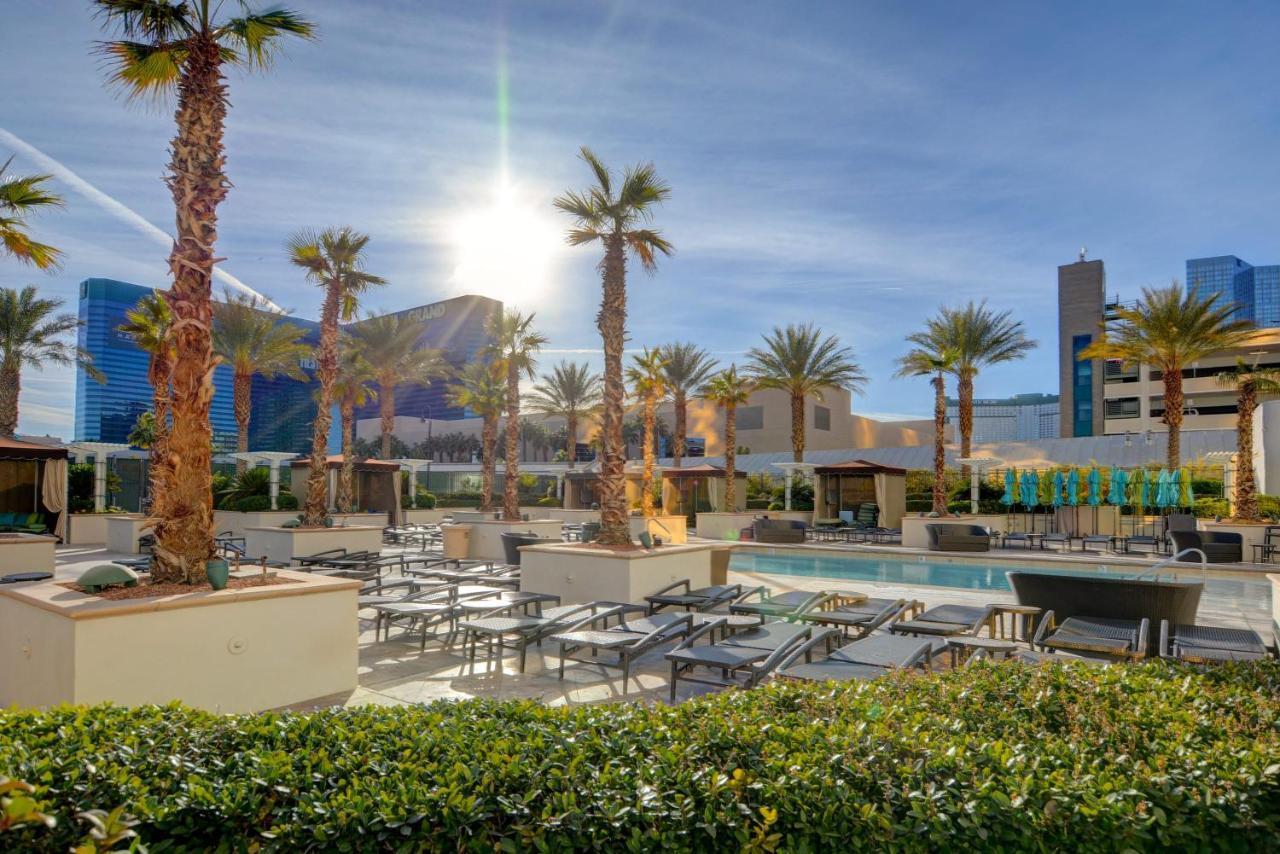 Mgm Signature-22-707 F1 Track & Strip View Balcony Las Vegas Exteriör bild